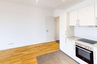 Wohnung mieten in Dennewitzstraße 42, 10785 Tiergarten, Moderne 2-Zimmerwohnung mit Balkon und Wintergarten