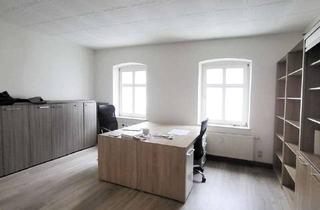 Wohnung mieten in Karlsbader Str., 09484 Oberwiesenthal, Günstige 3-Raum-Wohnung zentral in Oberwiesenthal!