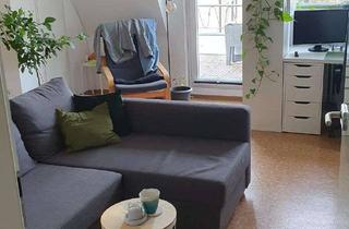 Wohnung mieten in Dr Hans-Richter Straße, 95445 Gartenstadt, Stilvolle 1,5-Zimmer-Dachgeschosswohnung mit Balkon und EBK in Bayreuth