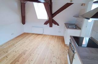 Wohnung mieten in Schlossstraße 42, 74831 Gundelsheim, Attraktive 1- Zimmer Wohnung im Kernsaniertem historischem Wohnhaus
