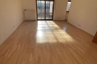 Wohnung mieten in Siemensstraße 1c, 84478 Waldkraiburg, Dreizimmerwohnung mit Balkon und Küche zu vermieten