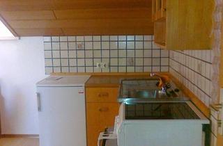Wohnung mieten in Höhlmühler Str., 82392 Habach, Wohnen mit Charakter: 2-Zimmer-Dachgeschosswohnung in Habach