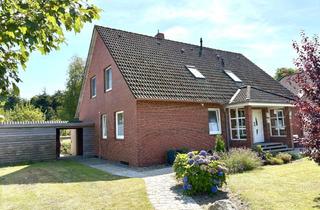 Haus kaufen in 27476 Cuxhaven, Ebenerdig wohnen und Mieterträge erzielen