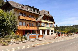 Mehrfamilienhaus kaufen in 79856 Hinterzarten, Projektofferte Titisee: Umbau- und Nachverdichtungspotenzial zum Mehrfamilienhaus mit Seeblick