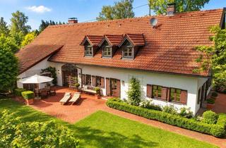 Haus kaufen in 86944 Unterdießen, Außergewöhnliches Landhaus bei Landsberg – 3.849 m² Grundstück mit Baupotenzial & Privatsphäre