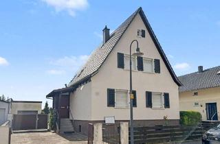 Einfamilienhaus kaufen in 76356 Weingarten, Freistehendes Einfamilienhaus mit Balkon, Garage und großem Grundstück in Weingarten