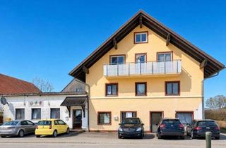 Mehrfamilienhaus kaufen in 87784 Westerheim, Mehrfamilienhaus mit Gewerbeeinheit zur flexiblen Nutzung