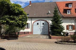 Haus kaufen in Karlsruherstrasse, 76351 Linkenheim-Hochstetten, Historische Zehntscheuer in Linkenheim