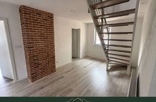Haus kaufen in 63329 Egelsbach, Besonderes Zuhause mit Pool & Kamin – Großzügiges Zweifamilienhaus in begehrter Lage von Egelsbach
