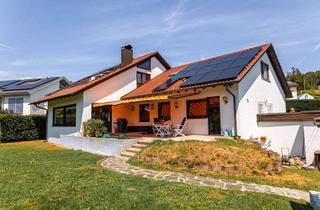 Haus kaufen in 75395 Ostelsheim, Zweifamilienhaus mit Wellnessbereich | 2 Wohneinheiten | Büro/Praxis | 879 m² Grundstück