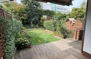 Reihenhaus kaufen in Frankenweg 28, 65760 Eschborn, Charmantes Split-Level-Reihenhaus m. Terrasse & Garten in begehrter Lage v. Eschborn/Niederhöchstadt