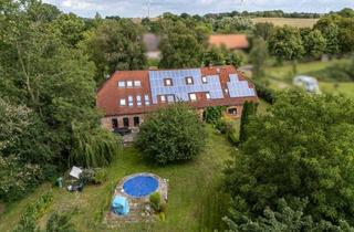 Haus kaufen in 23974 Neuburg, Großzügiges Landhausanwesen mit 3 separaten Wohneinheiten, Pool & vielseitigen Nutzungsmöglichkeiten