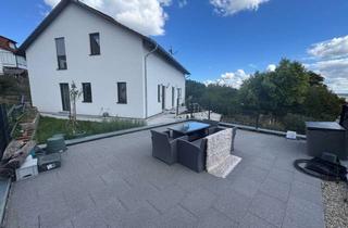 Haus mieten in Herdgäßle, 75365 Calw, Neubau-Haus in Calw: Moderne Doppelhaushälfte mit Platz für vier Zimmer