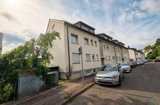 Anlageobjekt in 70186 Ost, Kapitalanlage: Charmante 3-Zimmer-Dachgeschosswohnung mit Balkon & Stellplatz *PROVISIONSFREI*