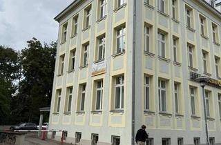 Anlageobjekt in 02977 Hoyerswerda, Investieren mit langfristiger Perspektive – voll vermietetes Geschäftshaus mit Bank als Mieter