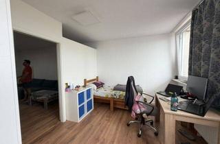 Wohnung kaufen in 63073 Offenbach, 10611- Kapitalanlage oder Eigennutz ! 2,5-Zimmer-Wohnung mit Balkon, Einbauküche & TG