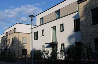 Wohnung kaufen in 41063 Am Wasserturm, Direkt vom Eigentümer: 2-Zimmer-Wohnung, in optimaler Lage mit Terrasse, Garten und Stellplatz
