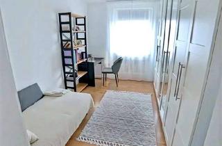 Wohnung kaufen in 85570 Markt Schwaben, Modern wohnen, langfristig vermietet- 3 Zimmer mit Balkon & Grünblick