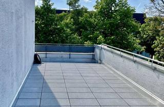 Wohnung kaufen in Stuttgarter Straße 105, 71638 Ludwigsburg, Sehr helle 2-Zimmer-Wohnung mit großzügiger Dachterrasse