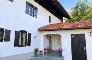 Wohnung kaufen in Seeweg 26, 83236 Übersee, Charmante 4-Zimmer-Wohnung mit großem Balkon und Bergblick nahe Chiemsee