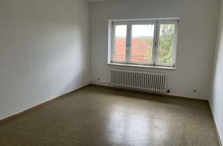 Wohnung mieten in 33014 Bad Driburg, 4-Zimmerwohnung im Kurgebiet, unrenoviert