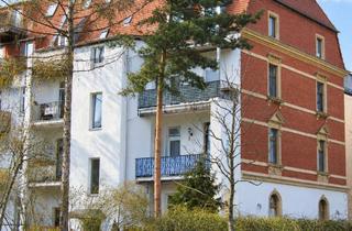 Wohnung mieten in Friedrich-Engels-Straße 72, 08058 Zwickau, Kleine 3-Zi-Wohnung mit Balkon in ruhiger Muldennähe!