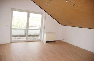 Wohnung mieten in Ringstraße 73, 75045 Walzbachtal, Helle Dachgeschosswohnung mit großem Balkon