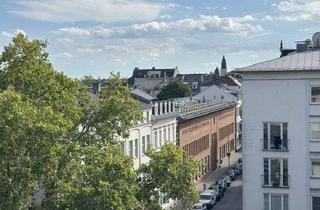 Wohnung mieten in 65185 Wiesbaden, City Apartment mit Aufzug, Parkplatz, Dachterrasse und Klimagerät