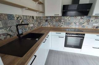 Wohnung mieten in Kopfstraße, 52249 Eschweiler, Selten & Charmant: 104 m² Maisonette-Wohnung auf Vierkanthof