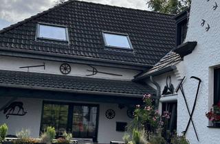 Wohnung mieten in 47918 Tönisvorst, Helle Dachgeschosswohnung – ruhig und renoviert