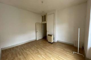 Wohnung mieten in Mainzer Landstraße 298, 60326 Gallus, WG-Geeignete 2 Zimmer Altbauwohung im Gallusviertel