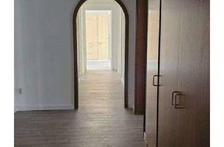 Wohnung mieten in 88069 Tettnang, Große 3-Zi-Whg. mit Aufzug, Wohnküche + Balkon im Zentrum von Tettnang
