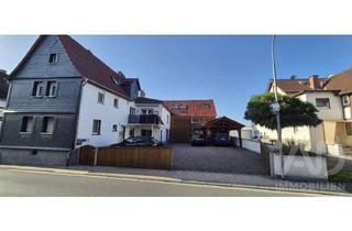 Haus kaufen in 35460 Staufenberg, Zweifamilien-Traum: mit Garten & Pool in Staufenberg