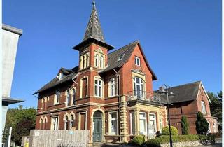 Villa kaufen in 25813 Husum, TOPLAGE: Wunderschöne denkmalgeschützte Jugendstilvilla mit sanierten Büro/Praxis/ Wohnbereichen !