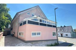 Mehrfamilienhaus kaufen in 84048 Mainburg, Attraktives Mehrfamilienhaus mit Gewerbeeinheit in zentraler Lage von Mainburg