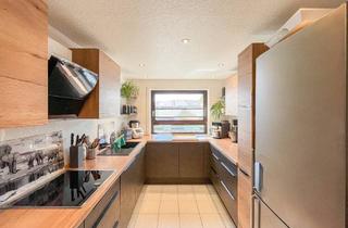 Wohnung kaufen in 72827 Wannweil, Lichtdurchflutete DG-Maisonette-Wohnung | 5,5 Zi. | 129 m² | Garage | Balkon| Wannweil