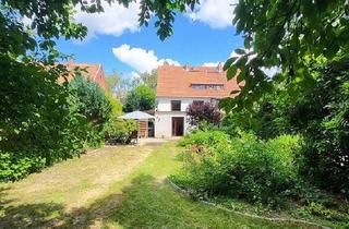 Doppelhaushälfte kaufen in 12249 Berlin, Berlin - Gepflegte Doppelhaushälfte mit Garten, Anbau & Carport in Berlin