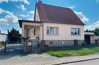 Einfamilienhaus kaufen in 06667 Weißenfels, Weißenfels - Teilsaniertes Einfamilienhaus in guter Wohnlage von Tagewerben