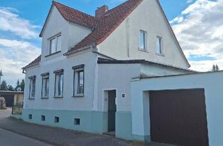 Einfamilienhaus kaufen in 39439 Güsten, Güsten - Einfamilienhaus mit viel Platz, großem Garten und Nebengebäuden