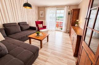 Wohnung kaufen in 96515 Sonneberg, Sonneberg - 59 m² | 2,5-Zi.-Wohnung mit Wintergarten, Stellplatz & neuem Bad