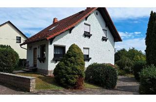 Haus kaufen in 98630 Römhild, Römhild - Haus mit Nebengebäude in Bedheim