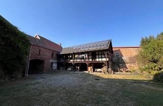 Haus kaufen in 07616 Bürgel, Bürgel - Wunderschönes Anwesen - für Tierhalter, Mehrgeneration o. Gewerbe