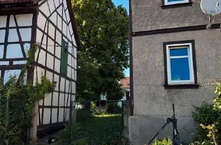 Mehrfamilienhaus kaufen in 99869 Drei Gleichen, Drei Gleichen - BauernhausMehrfamilienhaus mit Vier-Seiten-Hof zu verkaufen