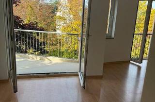 Wohnung kaufen in 39116 Magdeburg, Magdeburg - Bezugsfrei: 2-Zi.-WHG mit Balkon und Tiefgaragenstellplatz