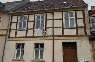 Haus kaufen in 16866 Kyritz, Kyritz - 2 Fachwerkhäuser in Kyritz - zusammen nur 99.000 ?