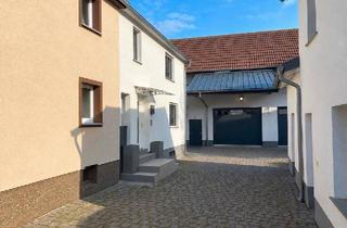 Doppelhaushälfte kaufen in 35447 Reiskirchen, Reiskirchen - Haus mit Anbau und Werkstatt