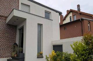 Doppelhaushälfte kaufen in 44625 Herne, Herne - Provisionsfrei: Modernisierte DHH in Herne - 128m², Kamin, Garage