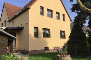 Haus kaufen in 06780 Zörbig, Zörbig - Wohn- und Geschäftshaus mit Einliegerwohnung