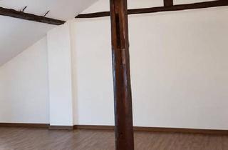 Wohnung kaufen in 56112 Lahnstein, Lahnstein - Dachgeschosswohnung mit Altbaucharme zentral in Ober-Lahnstein