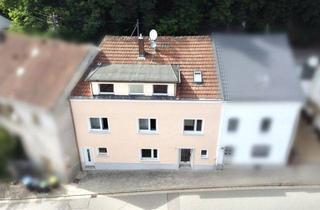 Haus kaufen in 66701 Beckingen, Zweifamilienhaus in zentraler Lage von Beckingen